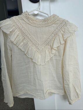 Women's Cream Ruffled Lace Yoke Long-Sleeve Top